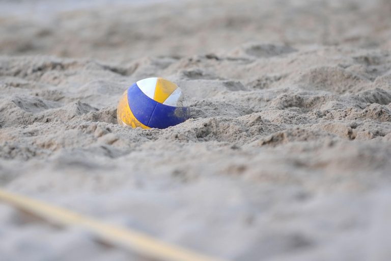 5 Reasons to Play at Sand Volleyball at Volleyball Beach - Volleyball
